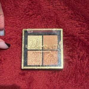 Quad Pallette Illuminati - Lust